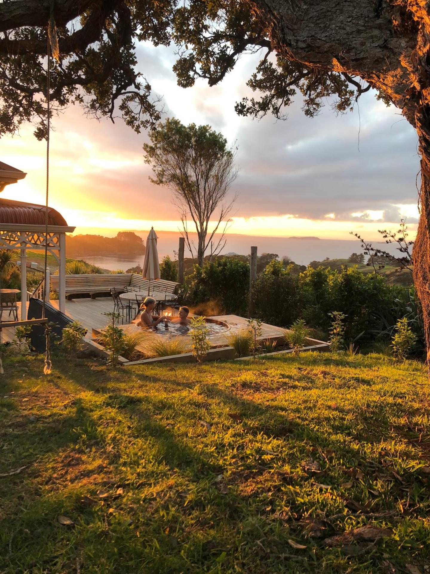 Crescent Villa - Stay Waiheke Ostend Ngoại thất bức ảnh