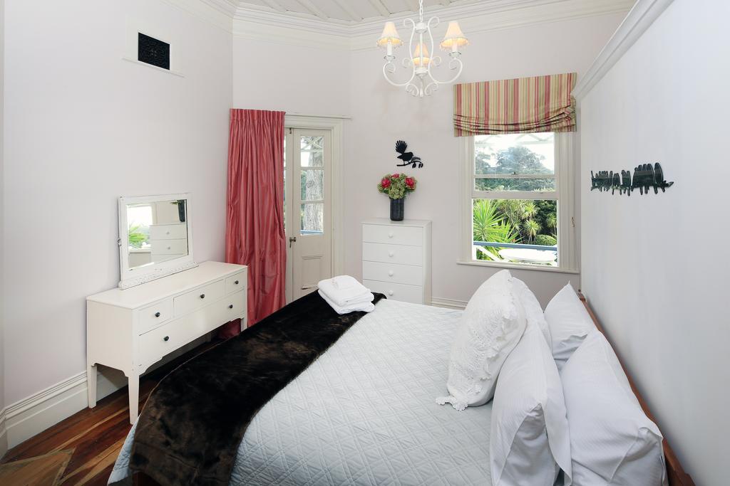 Crescent Villa - Stay Waiheke Ostend Ngoại thất bức ảnh